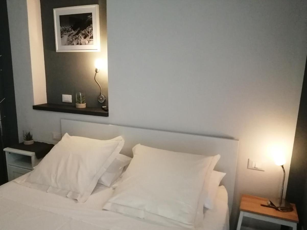 Stanze Ildesco Hotel Bergamo Luaran gambar